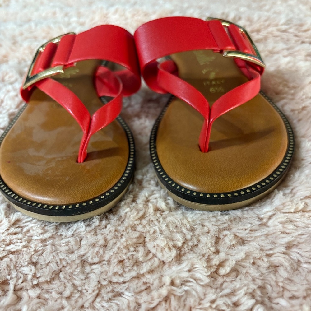 Women’s sandals, gold buckle size 6 1/2